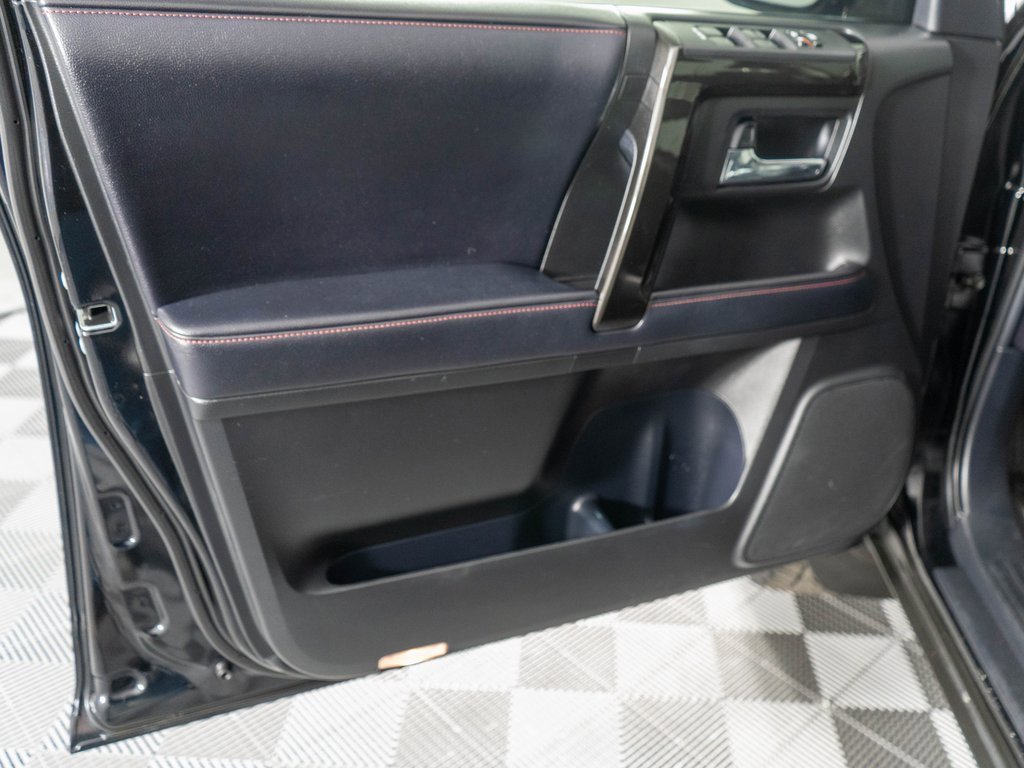 Used 2018 Toyota 4Runner TRD Off-Road Premium image 23