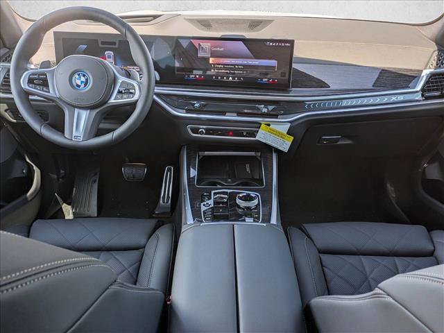 New 2026 BMW X5 xDrive50e w/ Executive Package AWD/4WD image 16