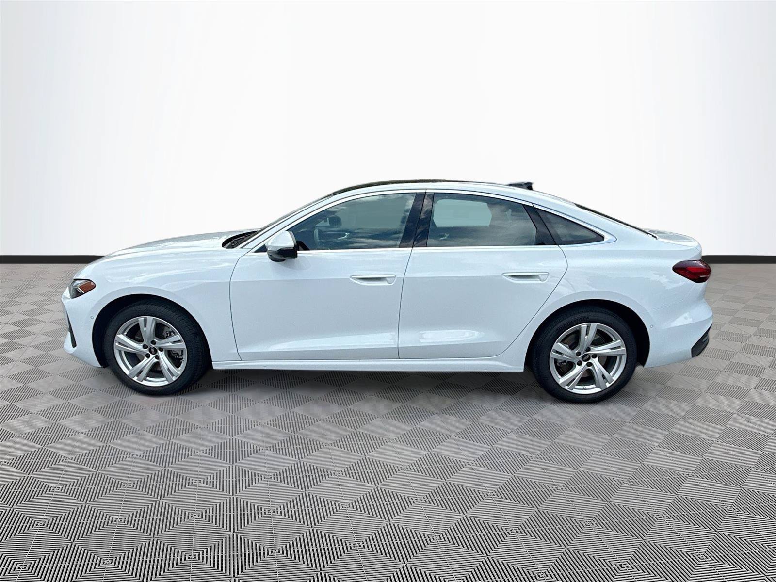 Certified 2025 Audi A5 2.0T Premium Plus w/ Premium Plus AWD/4WD image 4