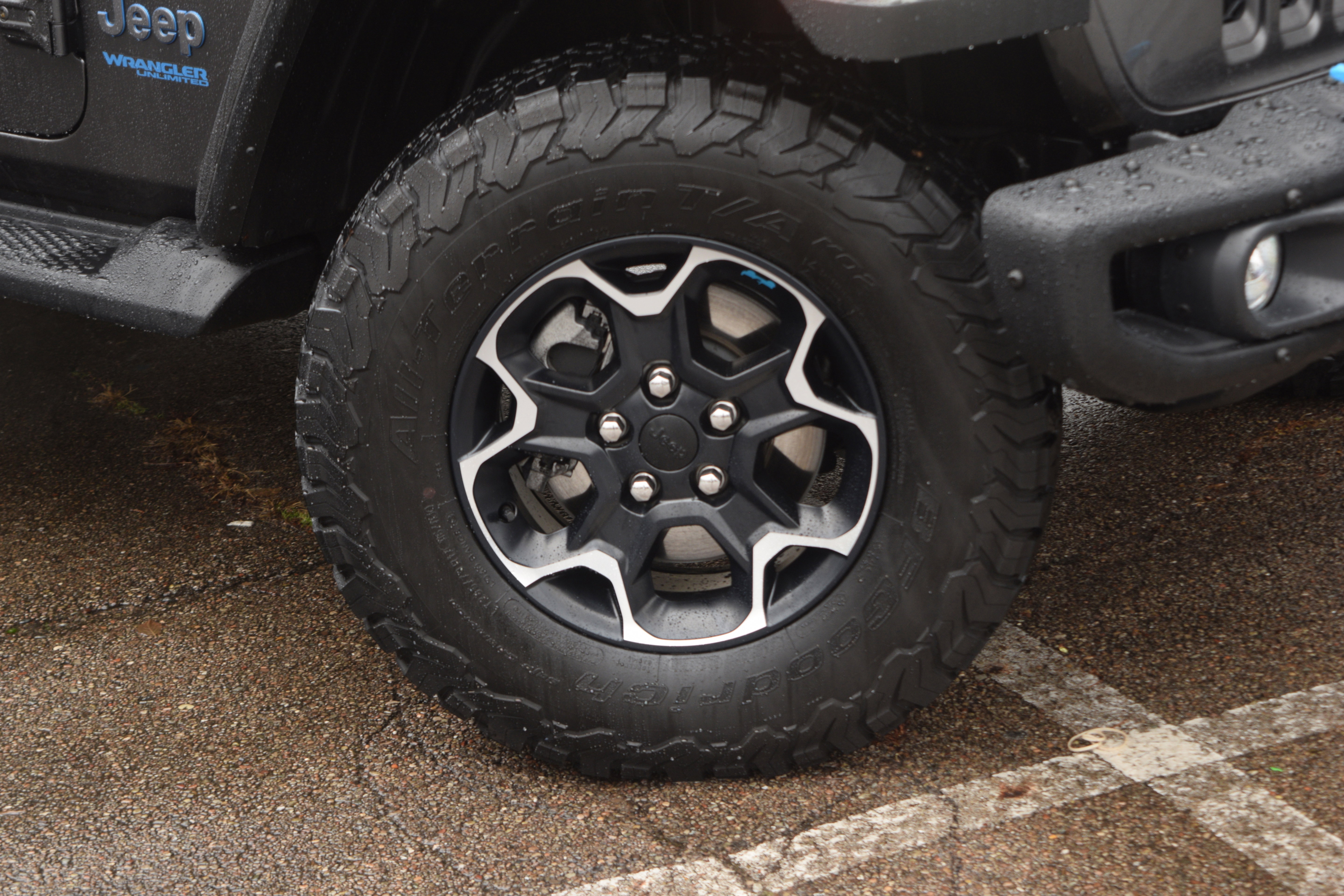 Used 2022 Jeep Wrangler Unlimited Rubicon 4xe w/ Steel Bumper Group image 30