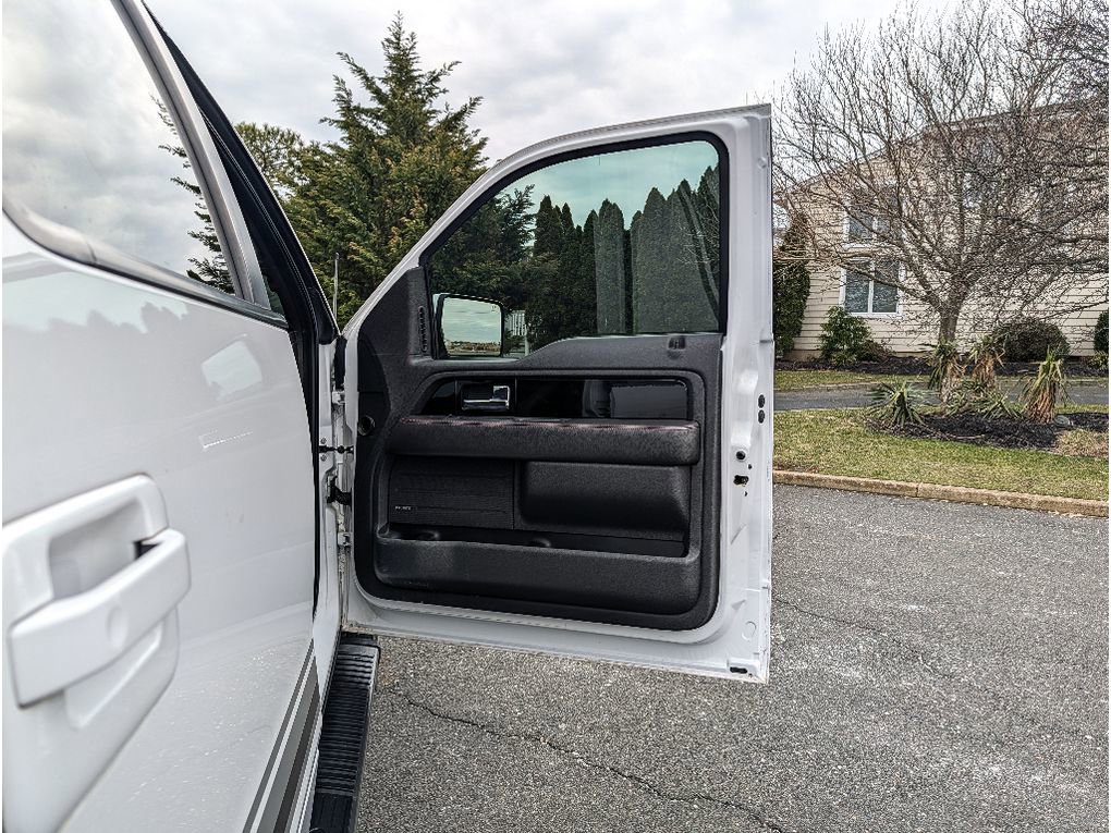 Used 2014 Ford F150 FX4 w/ Equipment Group 402A Luxury image 12