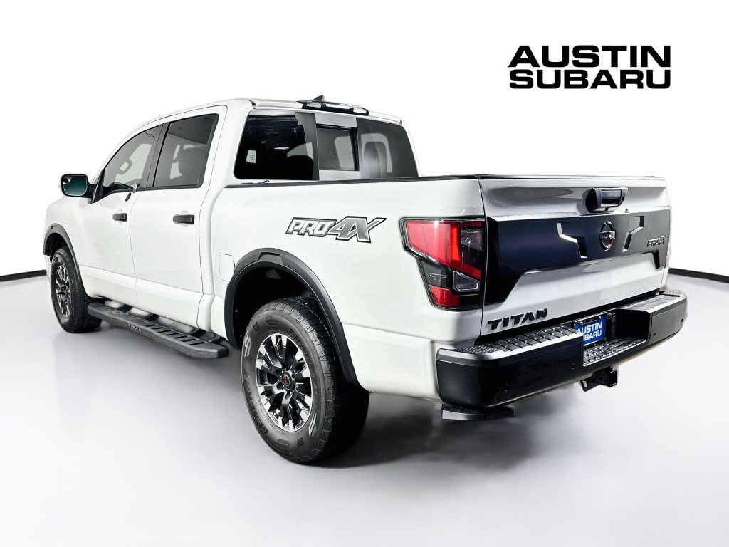 Used 2024 Nissan Titan PRO-4X w/ Pro-4x Convenience Package AWD/4WD image 5