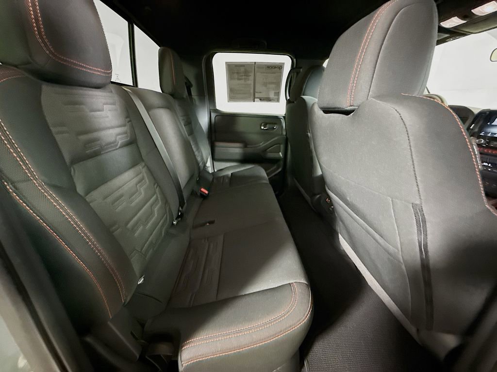 Used 2025 Nissan Frontier PRO-4X w/ Pro Convenience Package AWD/4WD image 27