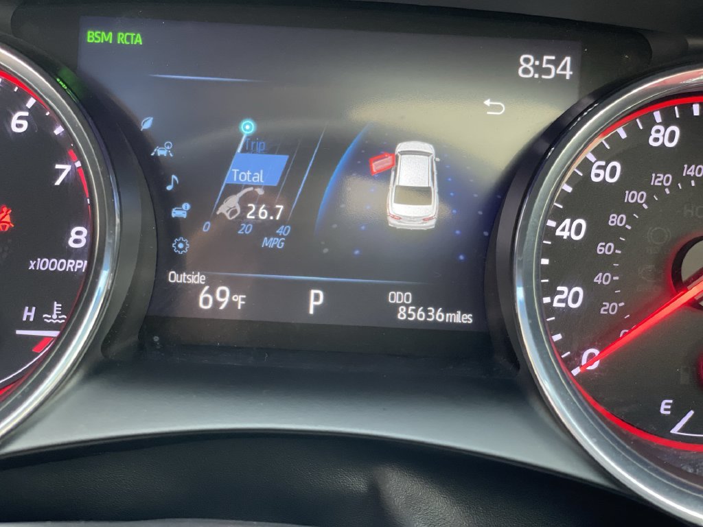 Used 2019 Toyota Camry XSE FWD image 13