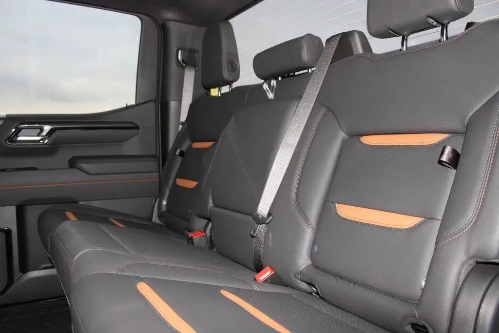 New 2026 GMC Sierra 1500 AT4 image 31