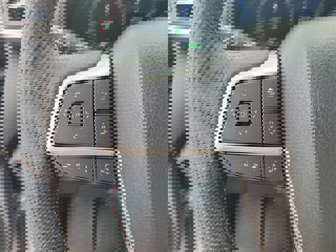 New 2026 Toyota Sienna XSE image 21