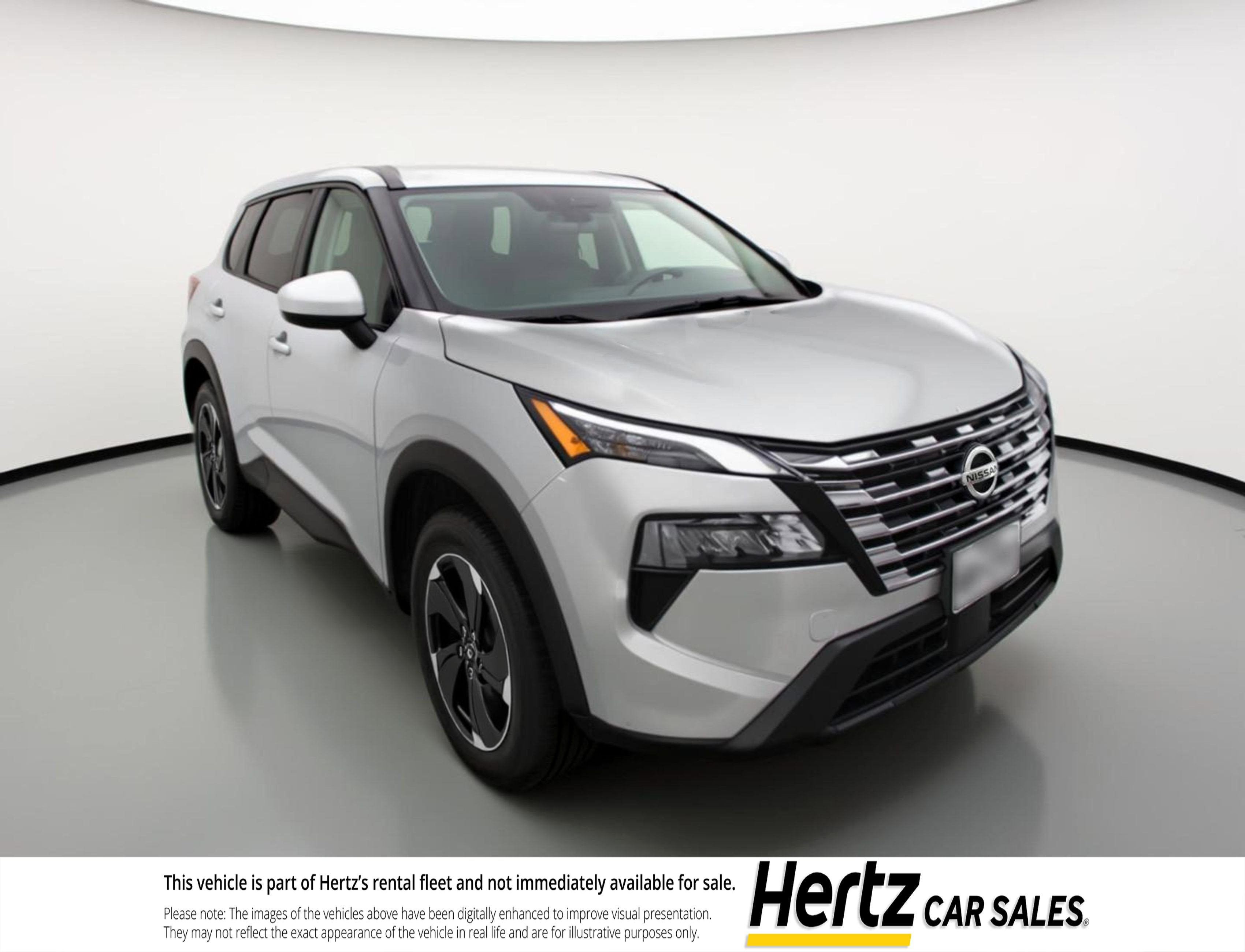 Used 2025 Nissan Rogue SV FWD image 1