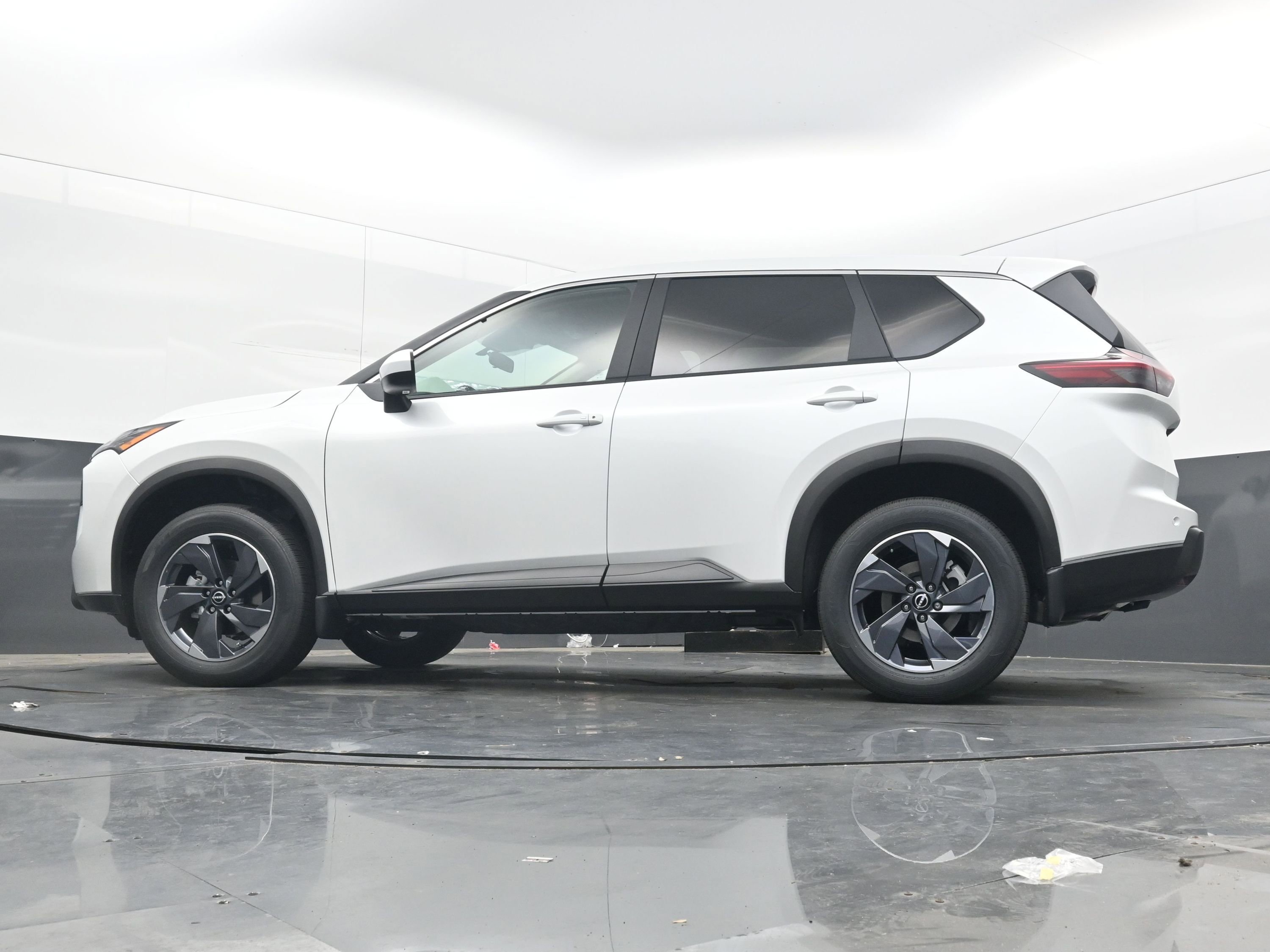 New 2026 Nissan Rogue SV image 25