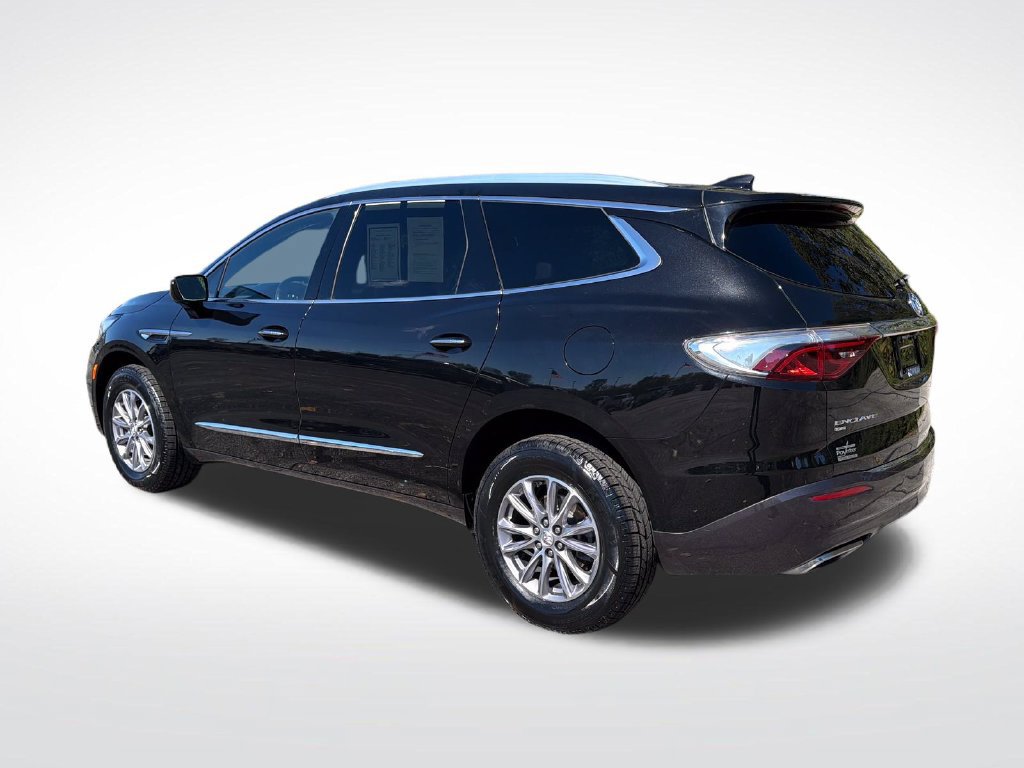 Used 2023 Buick Enclave Essence AWD/4WD image 3