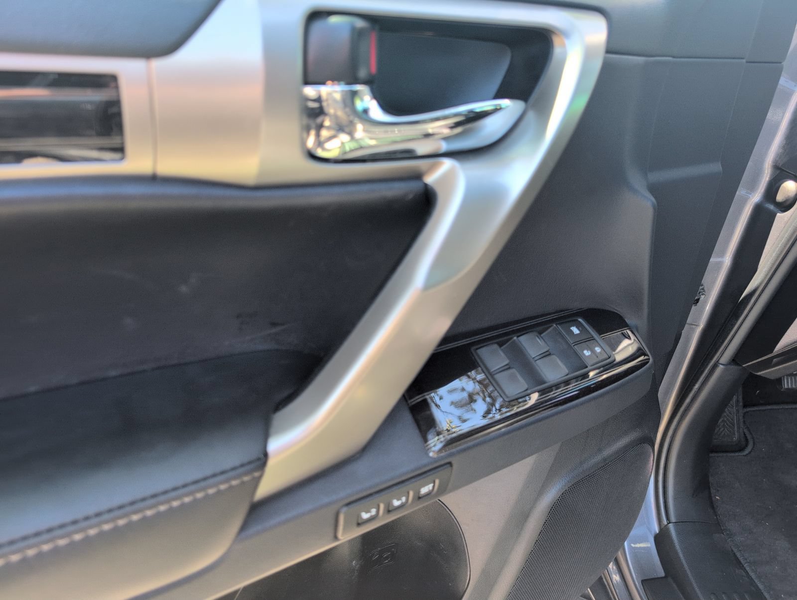 Certified 2021 Lexus GX 460 Luxury w/ Sport Design Package AWD/4WD image 6