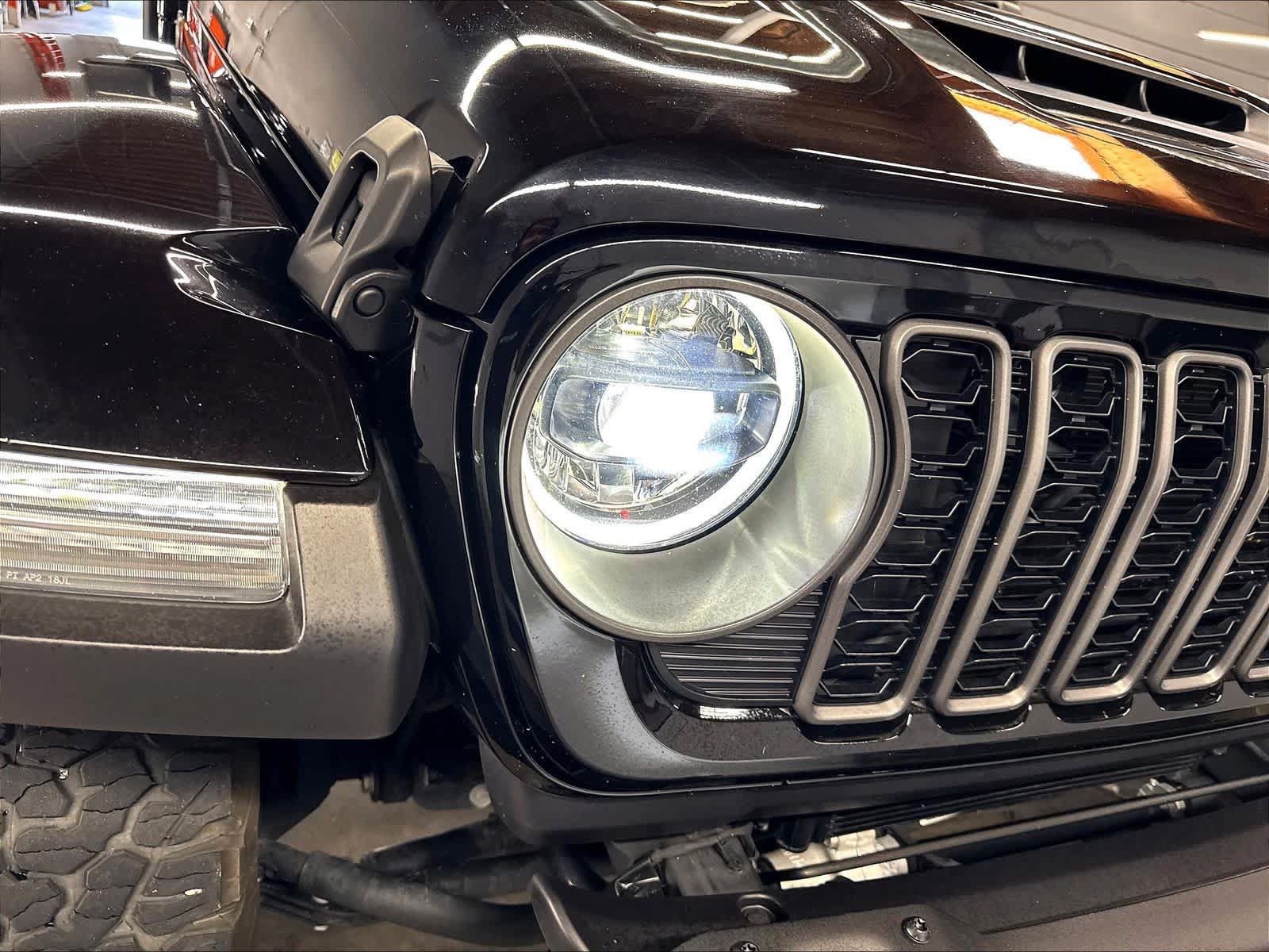 Used 2024 Jeep Wrangler Unlimited Rubicon 392 w/ Dual Door Group (Lowers Only) AWD/4WD image 29