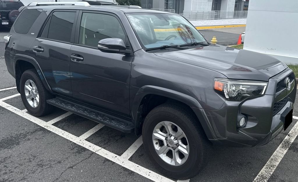 Used 2018 Toyota 4Runner SR5 Premium AWD/4WD image 1