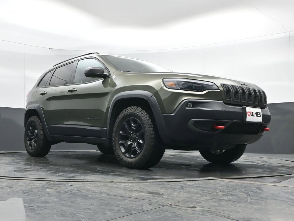 Used 2020 Jeep Cherokee Trailhawk w/ Comfort/Convenience Group image 45