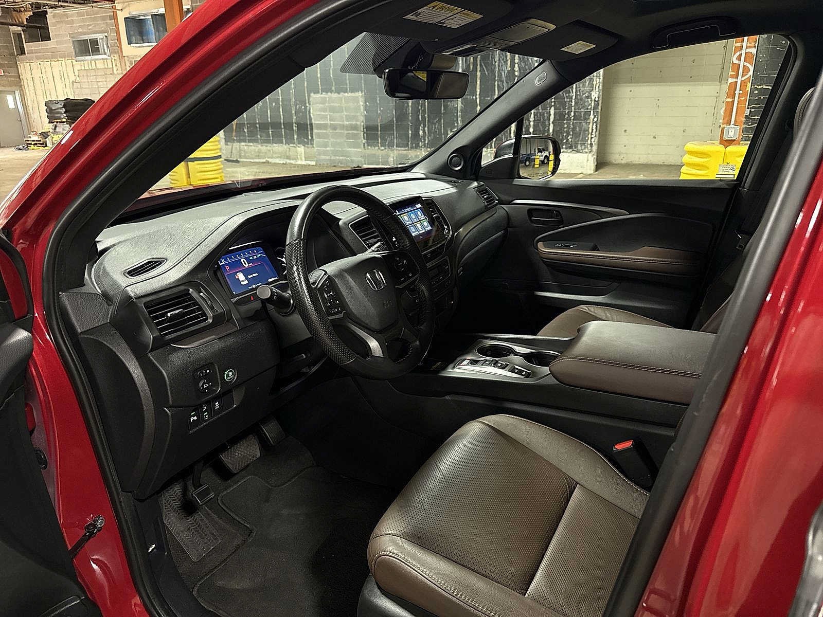 Used 2024 Honda Passport EX-L image 29