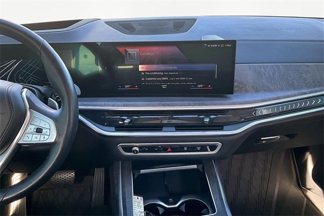 Used 2023 BMW X7 xDrive40i w/ Premium Package image 6