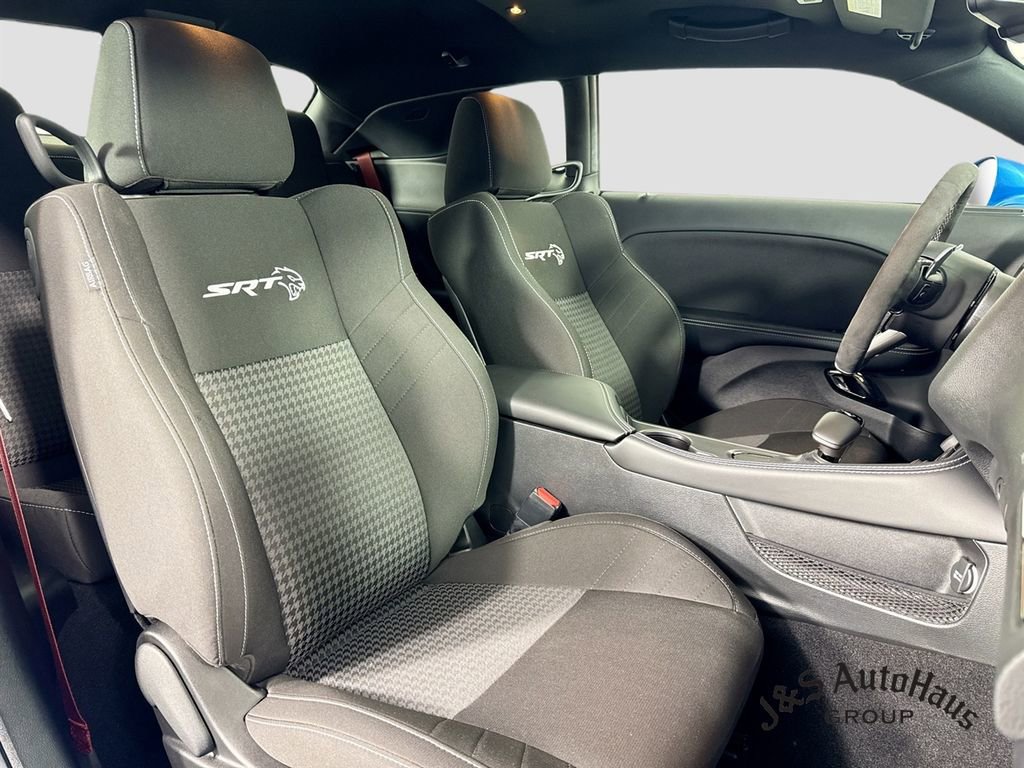 Used 2023 Dodge Challenger SRT Hellcat RWD image 34