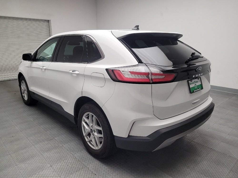 Used 2023 Ford Edge SEL image 5