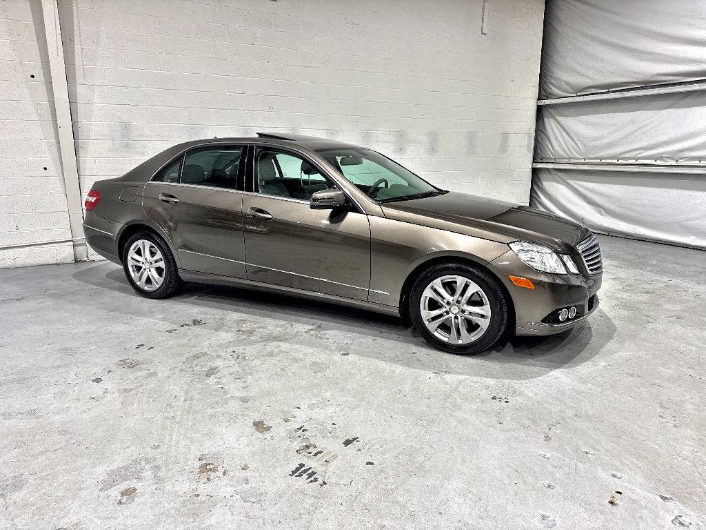Used 2011 Mercedes-Benz E 350 Sedan image 5