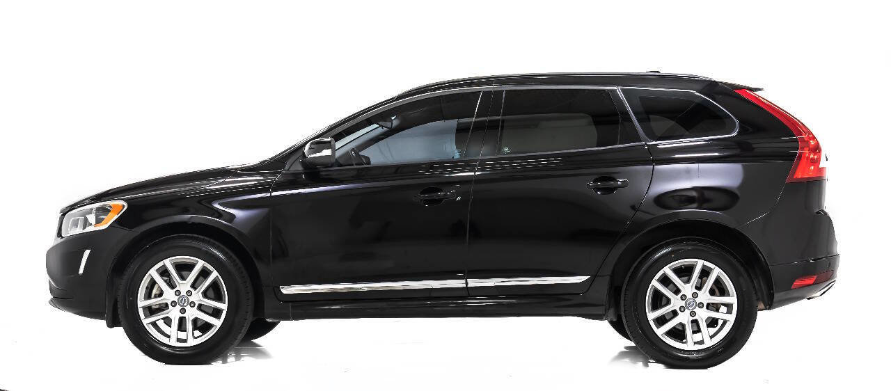 Used 2017 Volvo XC60 T5 w/ Tailgate Package image 7