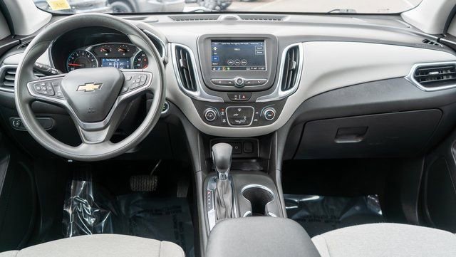 Used 2022 Chevrolet Equinox LS w/ LS Convenience Package AWD/4WD image 15