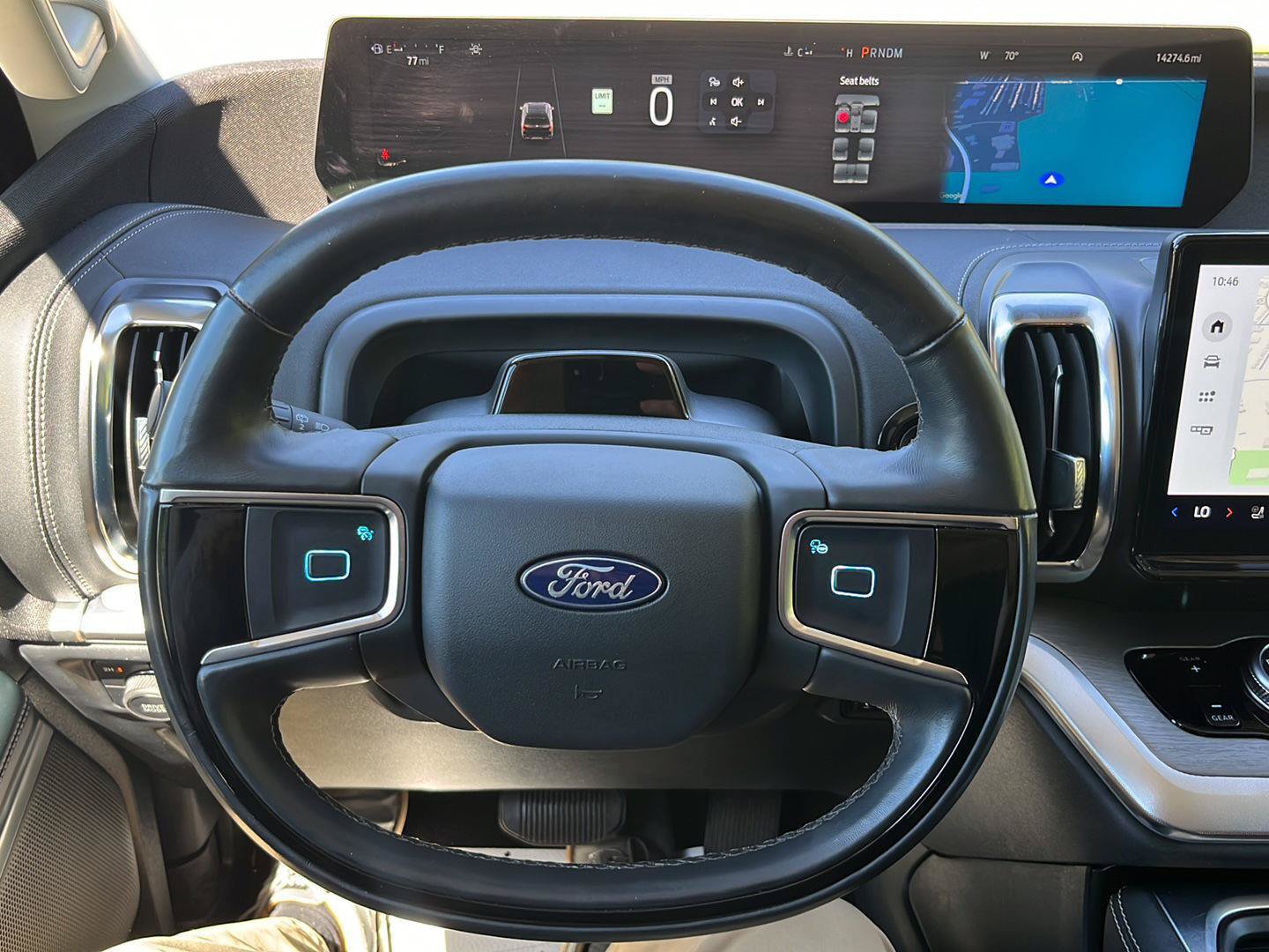 Used 2025 Ford Expedition Platinum AWD/4WD image 17