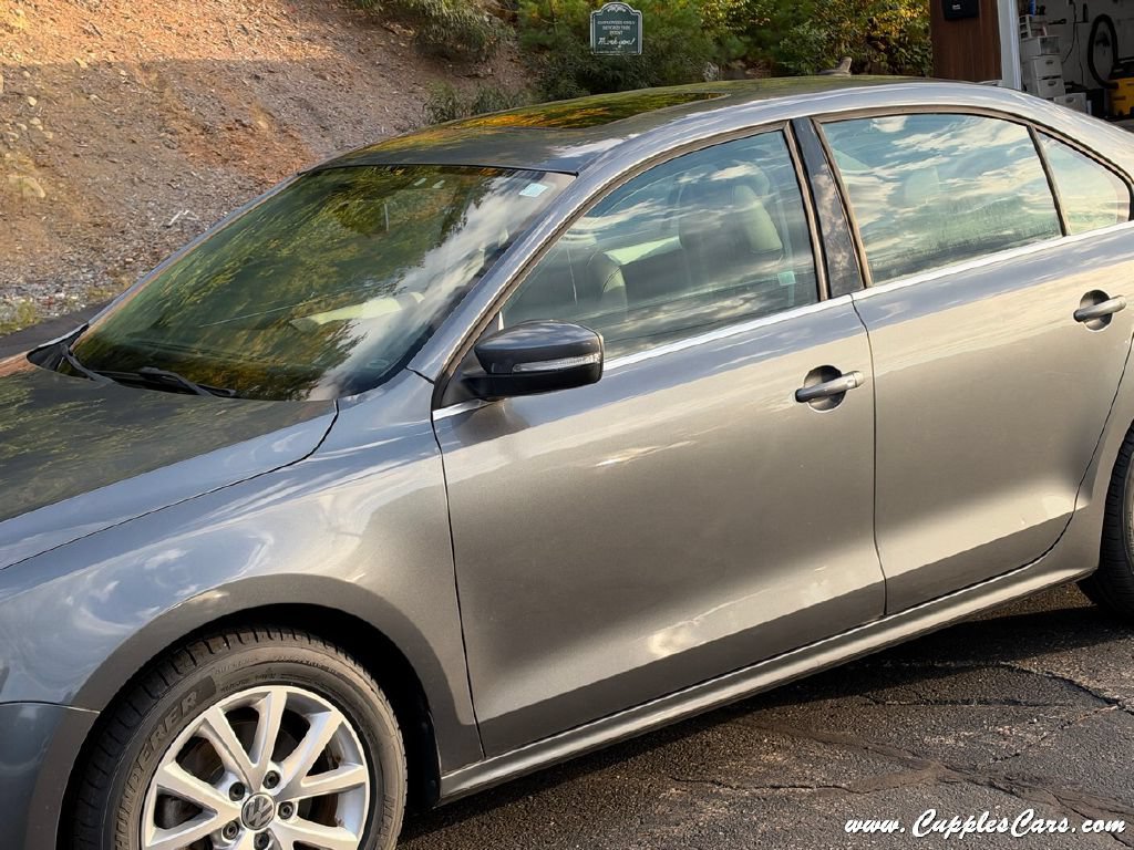 Used 2014 Volkswagen Jetta SE FWD image 25