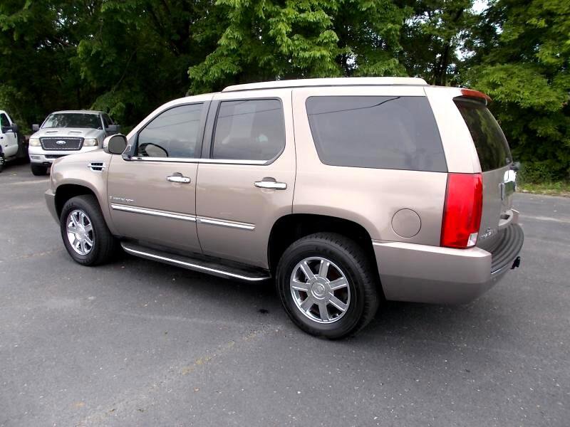 Used 2007 Cadillac Escalade AWD w/ Information Package image 5