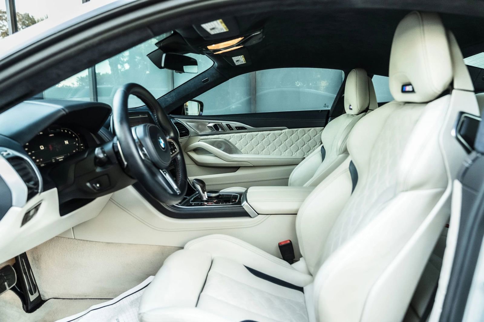 Used 2020 BMW M8 Coupe image 19