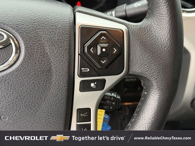 Used 2020 Toyota Tundra SR5 w/ SR5 Leather Package AWD/4WD image 15