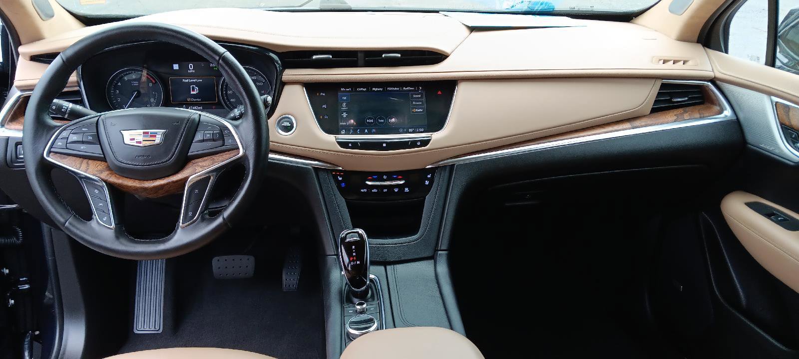 Used 2021 Cadillac XT5 Premium Luxury w/ Platinum Package image 4