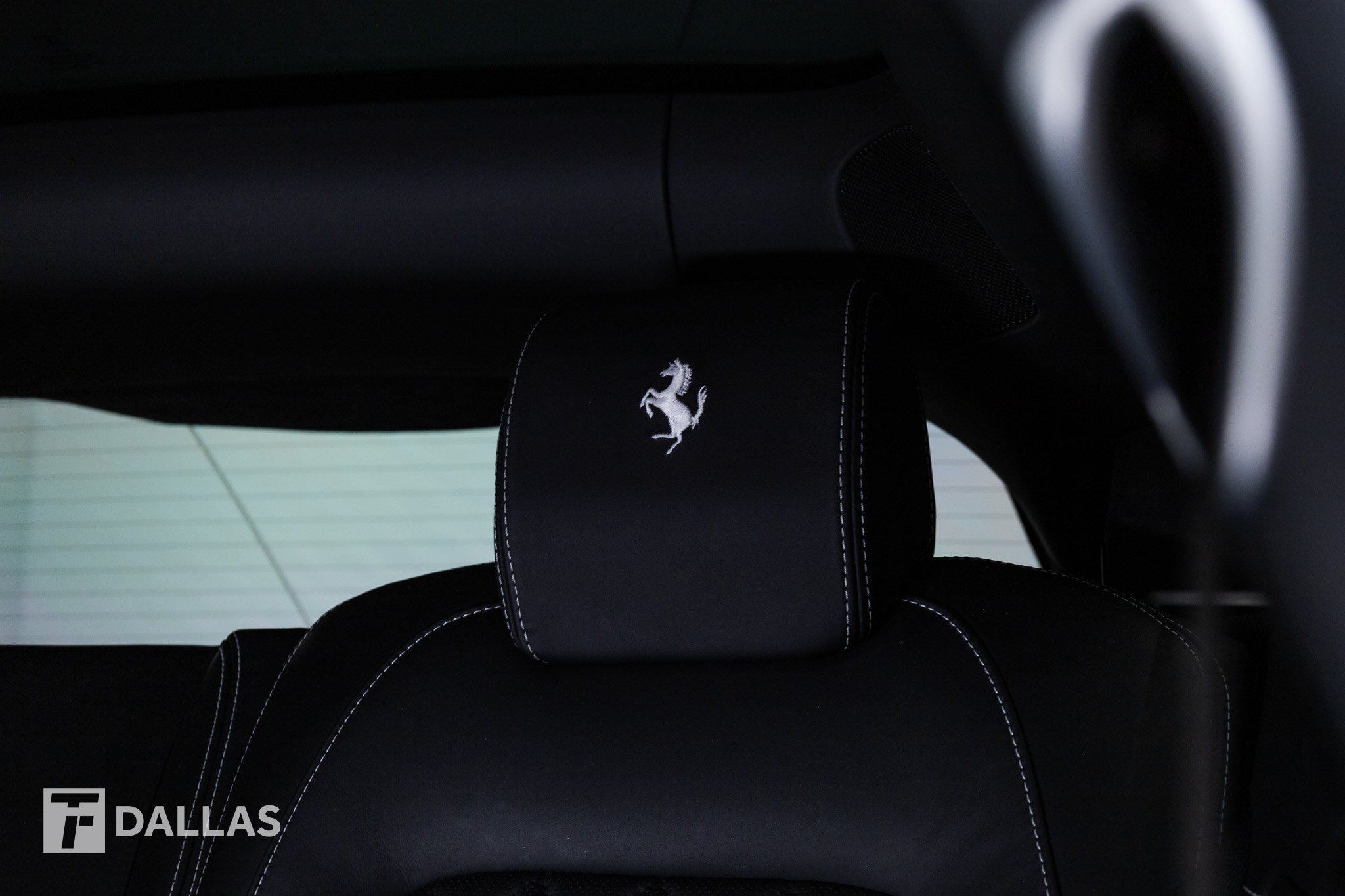 Used 2016 Ferrari FF AWD/4WD image 36