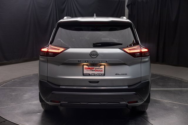 Used 2023 Nissan Rogue SL w/ SL Premium Package image 8
