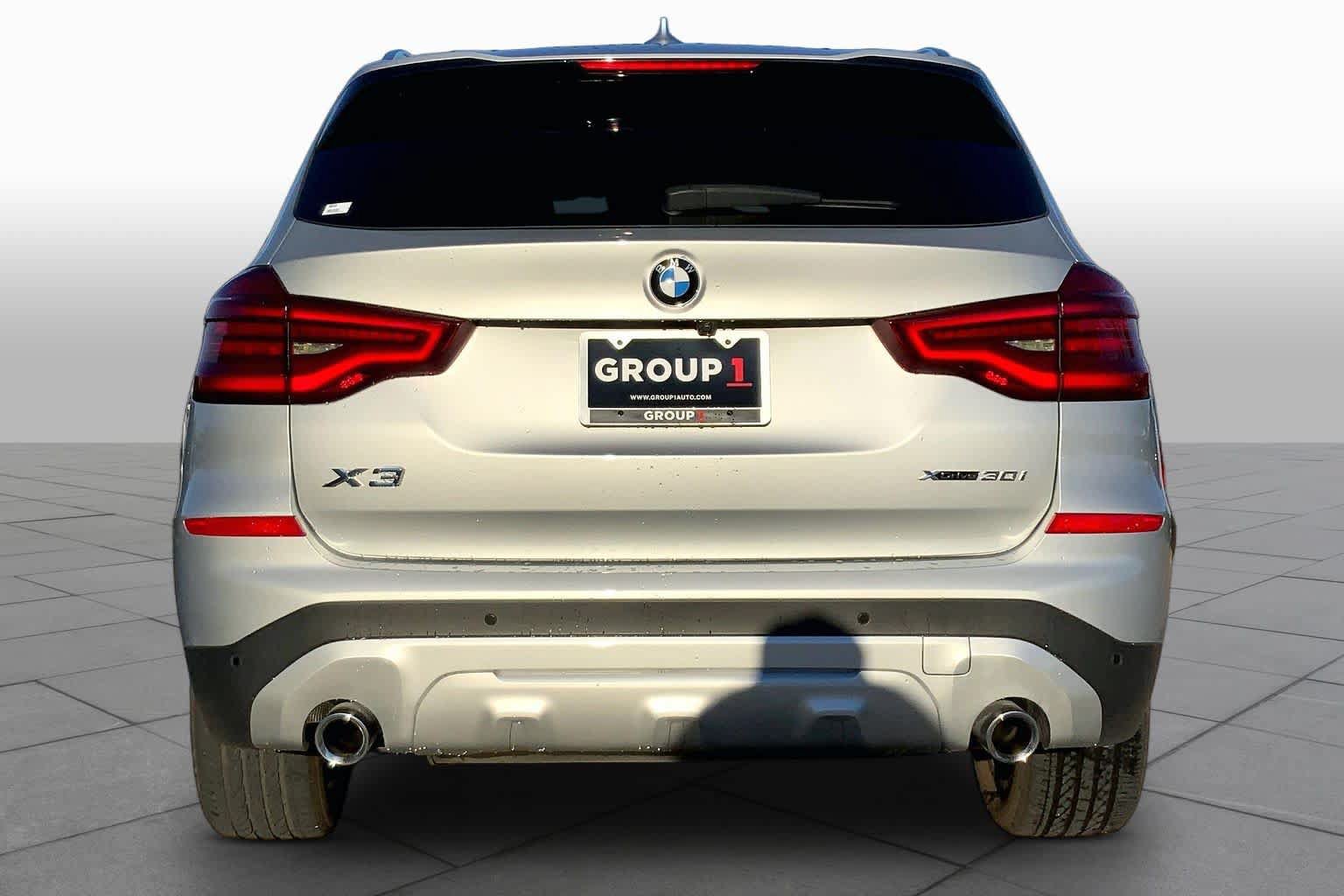 Used 2021 BMW X3 xDrive30i w/ Convenience Package AWD/4WD image 4