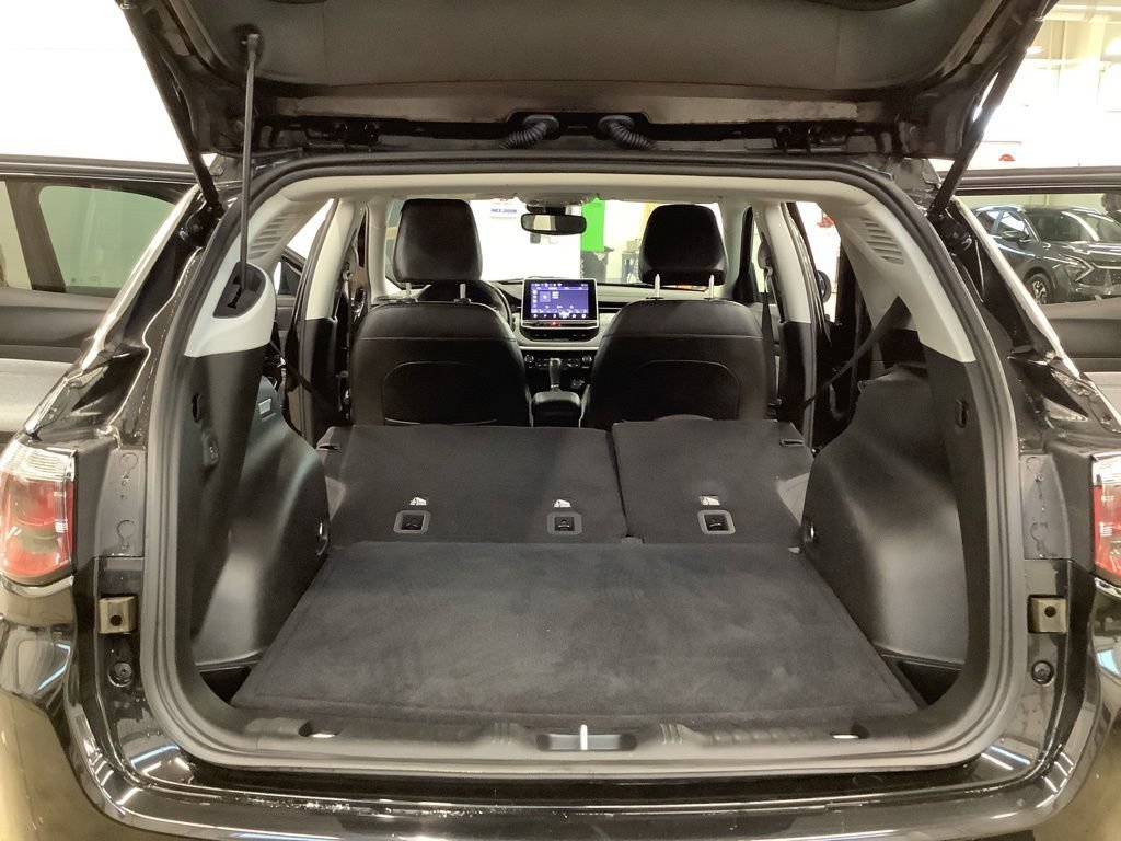 Used 2022 Jeep Compass Latitude w/ Convenience Group AWD/4WD image 19