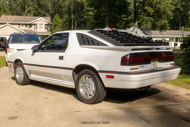 Used 1988 Dodge Daytona Shelby Z FWD image 6