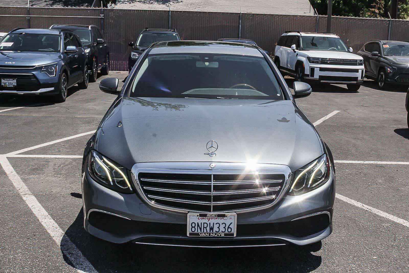 Used 2017 Mercedes-Benz E 300 image 2