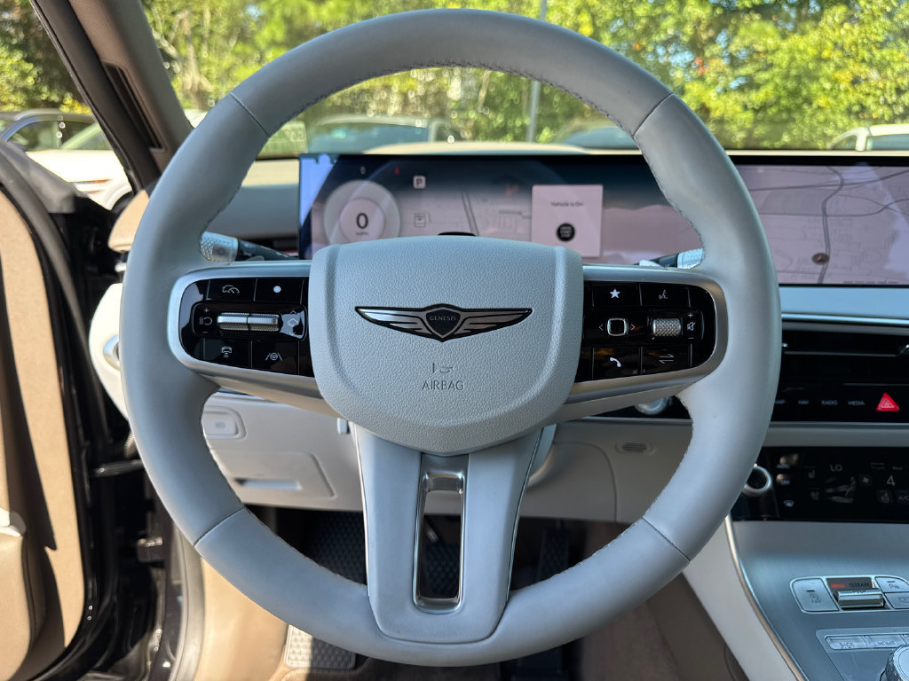 Used 2026 Genesis GV70 2.5T Advanced AWD/4WD image 24