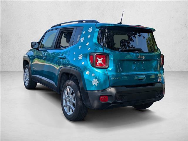 Used 2022 Jeep Renegade Latitude w/ Sun/Sound Group AWD/4WD image 8