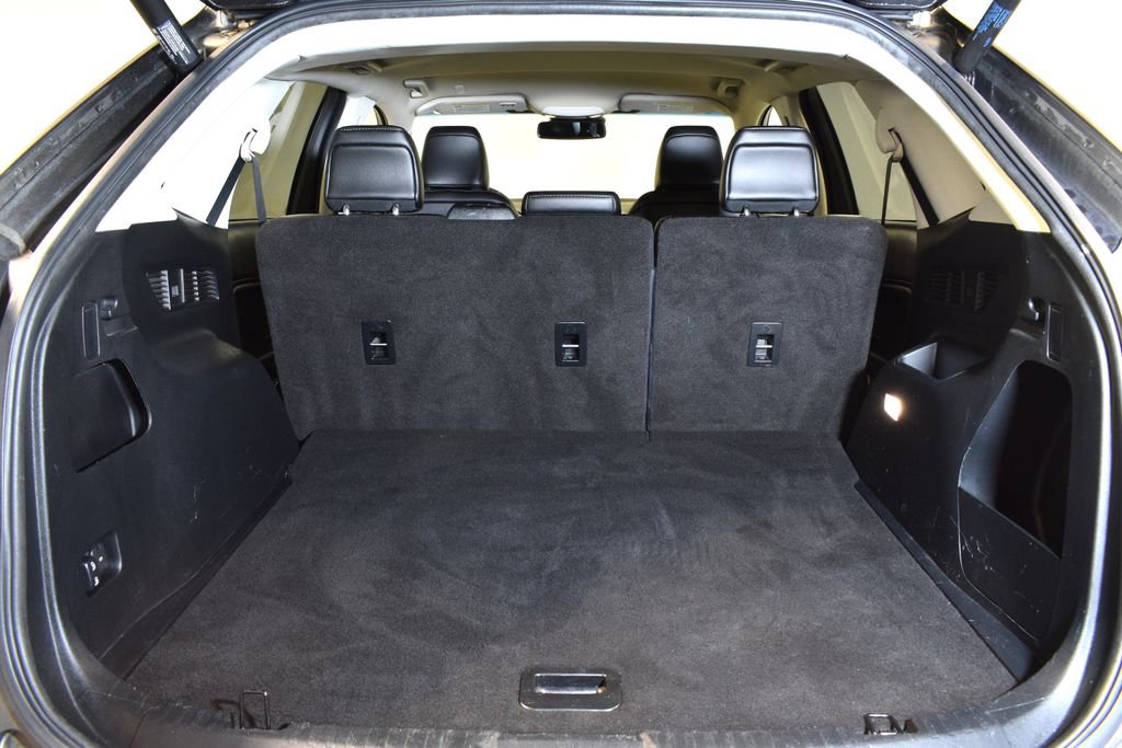 Used 2020 Ford Edge SEL w/ Convenience Package image 28