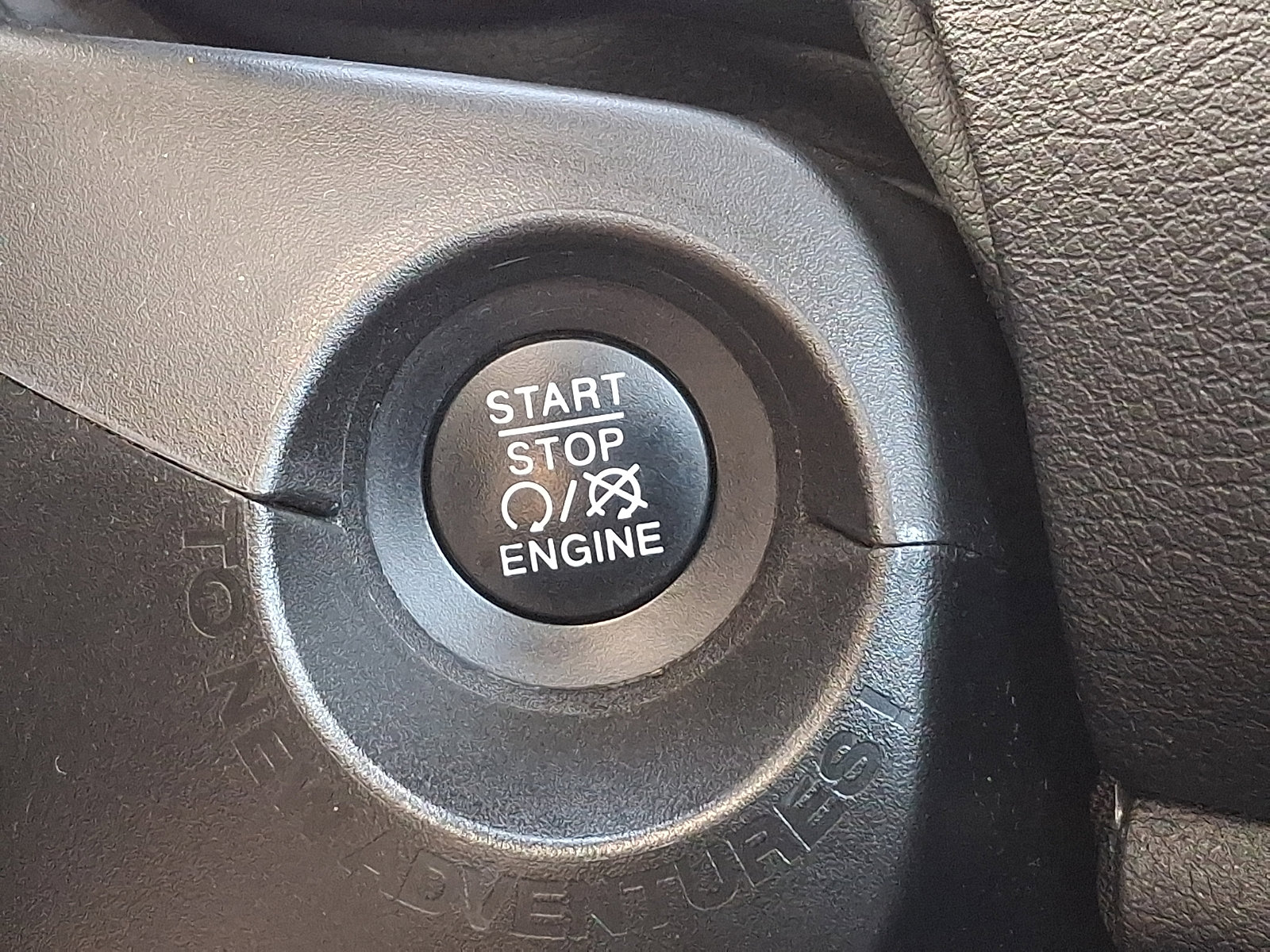 Used 2022 Jeep Renegade Latitude image 24