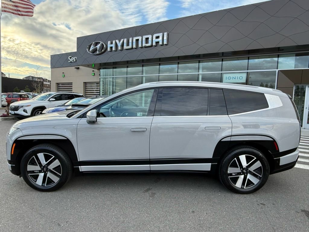 Certified 2026 Hyundai Ioniq 9 SEL image 2