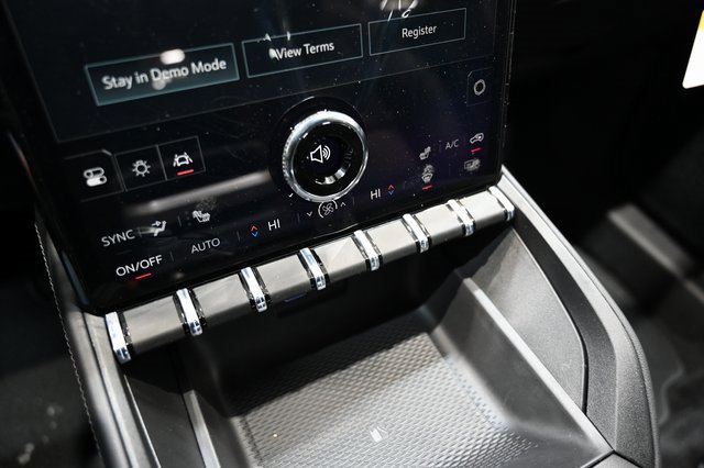 New 2026 GMC Terrain Elevation w/ Elevation Premium Package image 17