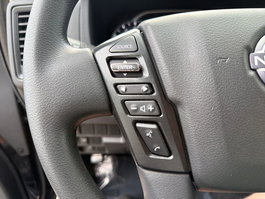 Used 2022 Nissan Frontier S w/ Technology Package RWD image 18