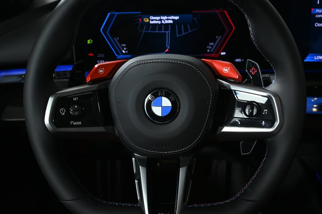 New 2027 BMW M5 Touring AWD/4WD image 18