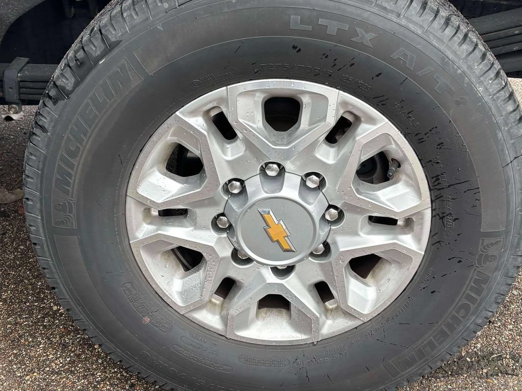 Used 2024 Chevrolet Silverado 2500 LT w/ All Star Edition AWD/4WD image 23