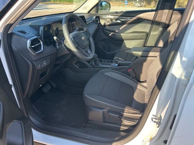 Used 2024 Chevrolet TrailBlazer LS image 5