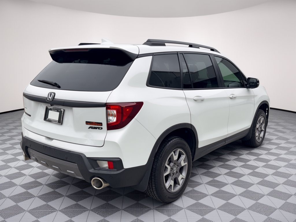 Used 2023 Honda Passport TrailSport image 9