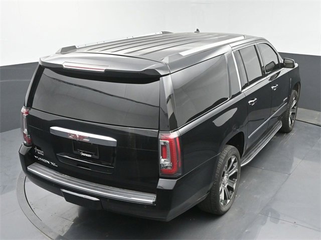Used 2017 GMC Yukon XL Denali w/ Open Road Package image 32