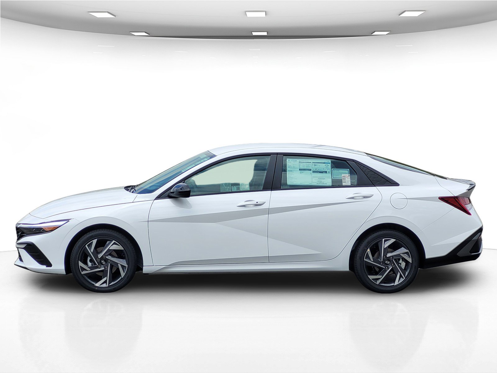 New 2025 Hyundai Elantra SEL image 5