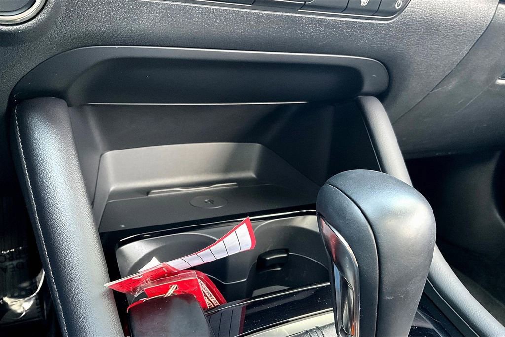 Used 2025 MAZDA MAZDA3 Hatchback w/Premium Plus Pkg AWD/4WD image 15